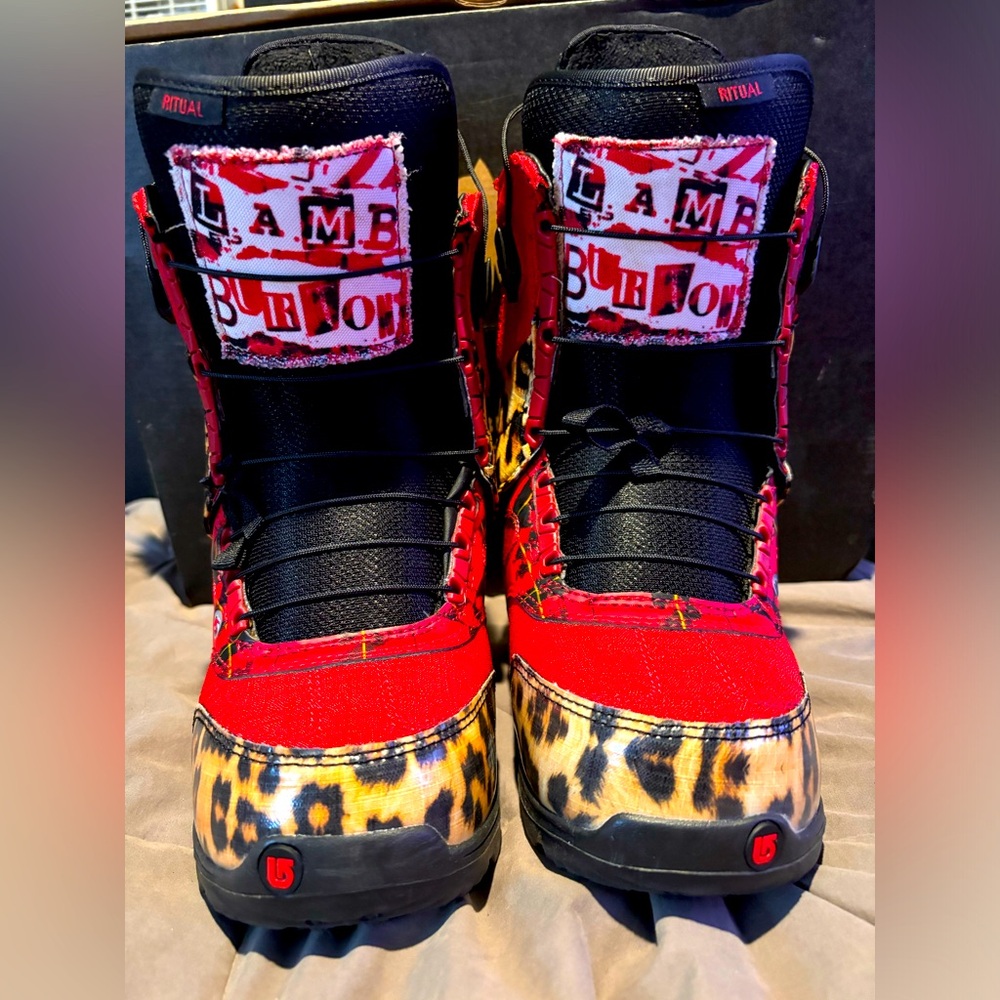 l.a.m.b. Burton Leopard Ritual Snowboard Boots, Women’s size 6.5 Red  🥰